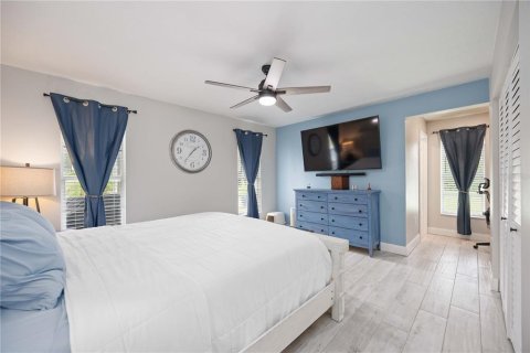 House in Bradenton, Florida 3 bedrooms, 177.07 sq.m. № 1893989 - photo 14