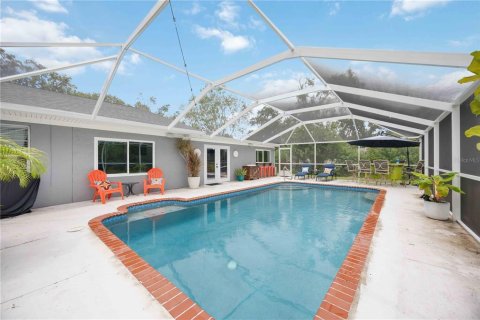 House in Bradenton, Florida 3 bedrooms, 177.07 sq.m. № 1893989 - photo 4