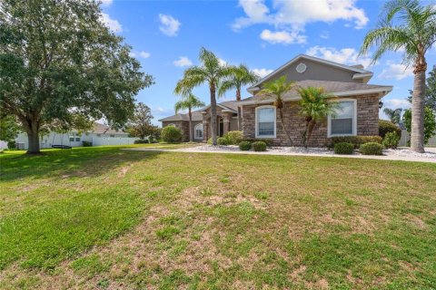 House in Ocala, Florida 4 bedrooms, 296.27 sq.m. № 1790084 - photo 4