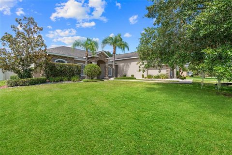 House in Ocala, Florida 4 bedrooms, 296.27 sq.m. № 1790084 - photo 3