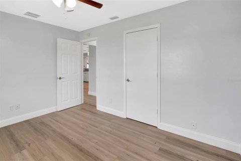 Villa ou maison à vendre à Cape Coral, Floride: 3 chambres, 133.31 m2 № 1773899 - photo 20