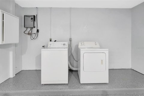 Villa ou maison à vendre à Cape Coral, Floride: 3 chambres, 133.31 m2 № 1773899 - photo 26