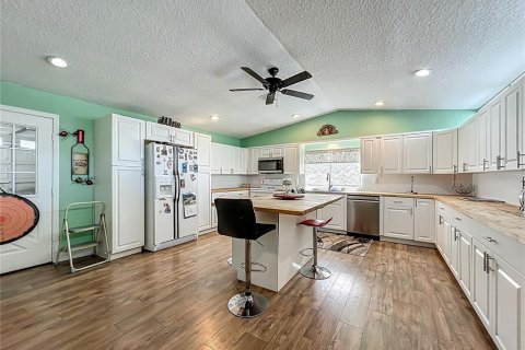 House in Polk City, Florida 6 bedrooms, 329.8 sq.m. № 1795173 - photo 24