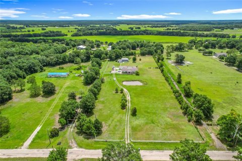 House in Polk City, Florida 6 bedrooms, 329.8 sq.m. № 1795173 - photo 8