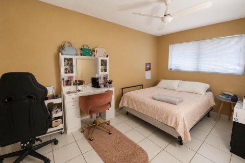 Condominio en venta en Fort Lauderdale, Florida, 2 dormitorios, 81.29 m2 № 2153967 - foto 24