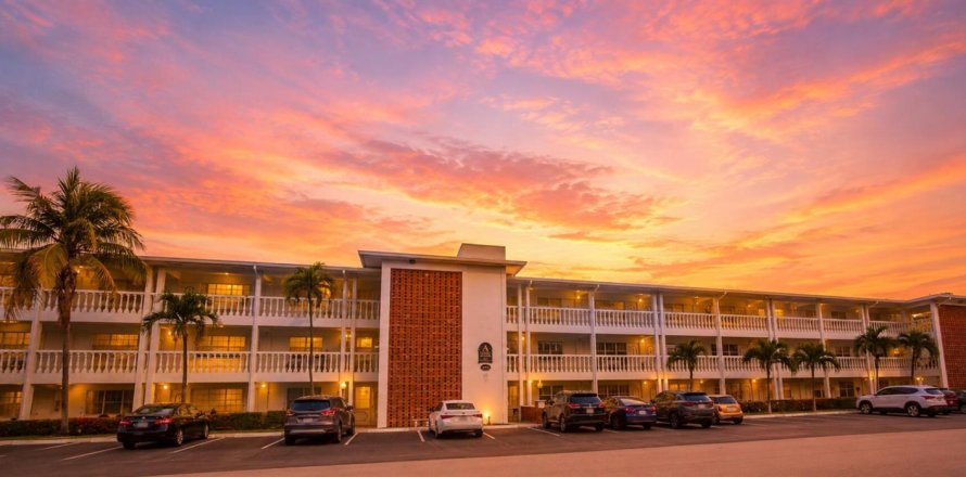 Condominio en Fort Lauderdale, Florida, 2 dormitorios № 2153967