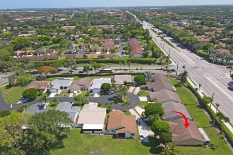 House in Boynton Beach, Florida 4 bedrooms, 131.83 sq.m. № 1756698 - photo 5