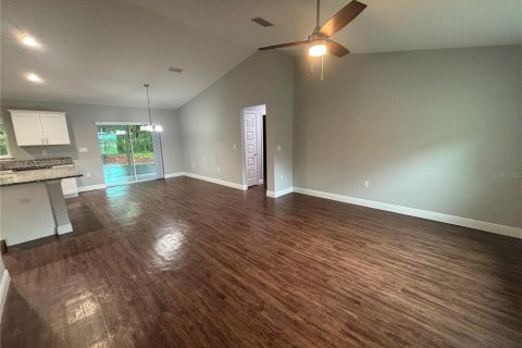 Villa ou maison à louer à Citrus Springs, Floride: 3 chambres, 137.5 m2 № 1894777 - photo 12