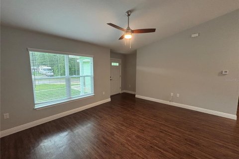 Villa ou maison à louer à Citrus Springs, Floride: 3 chambres, 137.5 m2 № 1894777 - photo 6