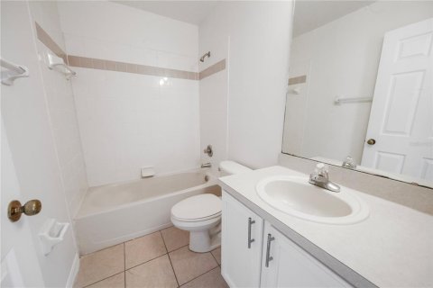 House in Ocoee, Florida 4 bedrooms, 228.54 sq.m. № 2211436 - photo 27