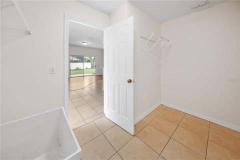 House in Ocoee, Florida 4 bedrooms, 228.54 sq.m. № 2211436 - photo 23