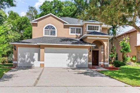 House in Ocoee, Florida 4 bedrooms, 228.54 sq.m. № 2211436 - photo 3