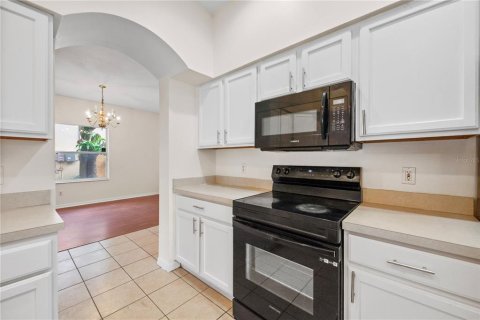 House in Ocoee, Florida 4 bedrooms, 228.54 sq.m. № 2211436 - photo 21