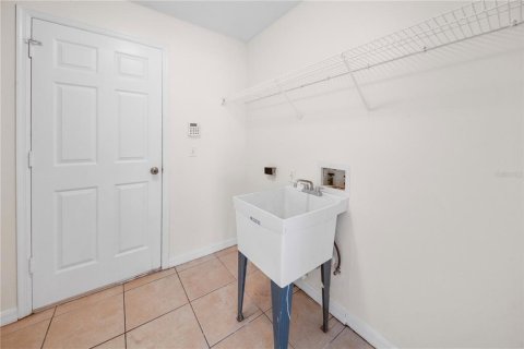 House in Ocoee, Florida 4 bedrooms, 228.54 sq.m. № 2211436 - photo 22