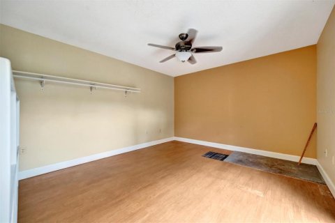 Condo in Bradenton, Florida, 2 bedrooms № 2100129 - photo 22