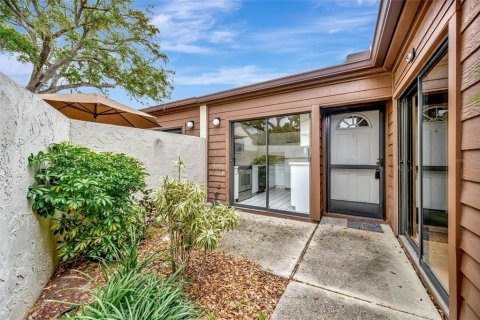 Condo in Bradenton, Florida, 2 bedrooms № 2100129 - photo 3