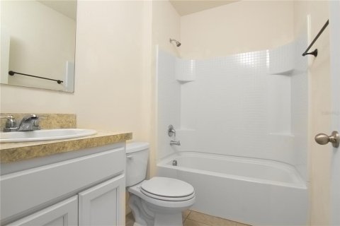 Casa en alquiler en Saint Cloud, Florida, 3 dormitorios, 139.45 m2 № 1906762 - foto 19