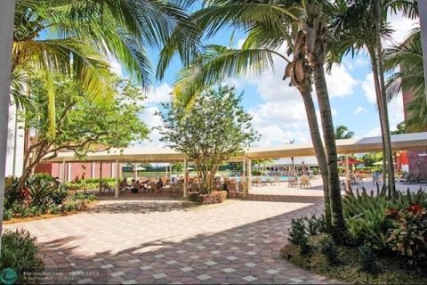 Condominio en alquiler en Deerfield Beach, Florida, 1 dormitorio, 54.35 m2 № 1005192 - foto 1