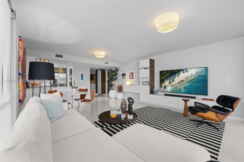 Condominio en venta en Bay Harbor Islands, Florida, 2 dormitorios, 108.14 m2 № 2005974 - foto 4