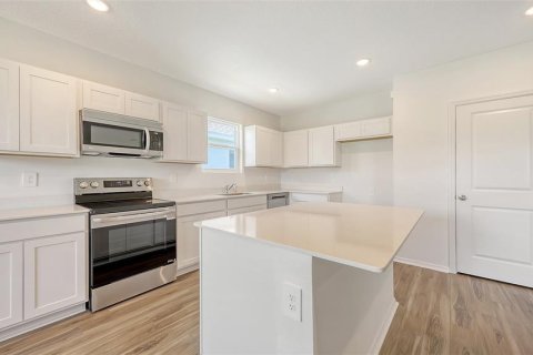 House in Parrish, Florida 3 bedrooms, 146.32 sq.m. № 1916680 - photo 6