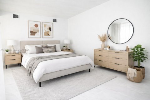 House in Miami, Florida 3 bedrooms, 124.12 sq.m. № 2069628 - photo 9