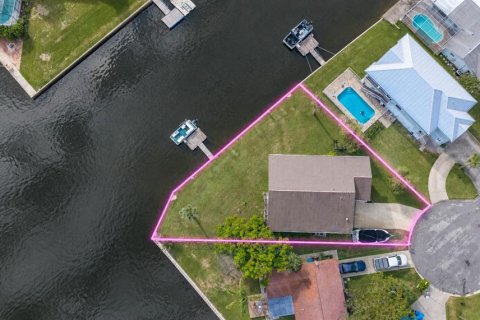 Купить виллу или дом в Эрнандо-Бич, Флорида 4 комнаты, 185.15м2, № 2322687 - фото 3