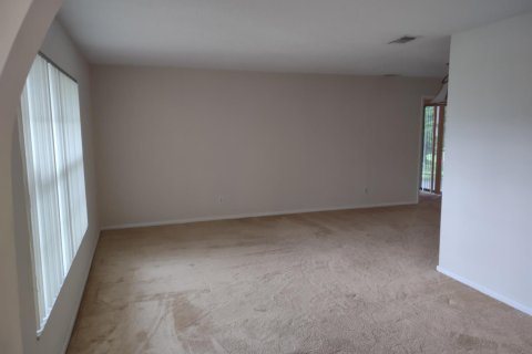 Villa ou maison à louer à Port St. Lucie, Floride: 3 chambres, 164.62 m2 № 2401770 - photo 8