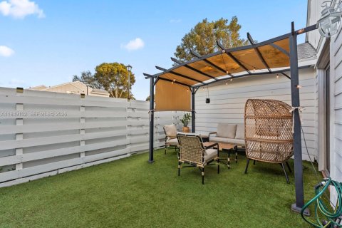 Снять в аренду кондоминиум в Майами, Флорида 1 спальня, 64.47м2, № 2005089 - фото 24