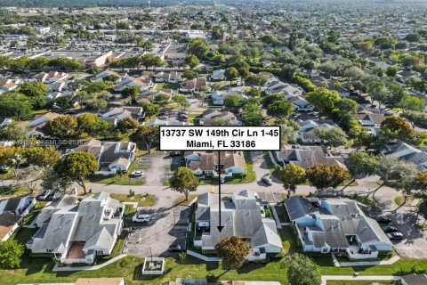 Снять в аренду кондоминиум в Майами, Флорида 1 спальня, 64.47м2, № 2005089 - фото 28