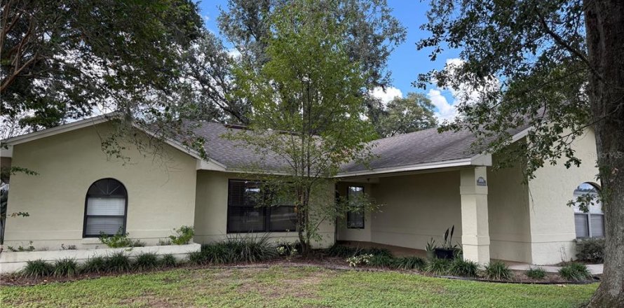 Casa en Lakeland, Florida 3 dormitorios, 144.37 m2 № 2386286