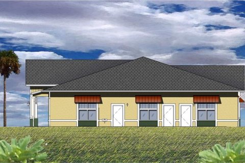 Propiedad comercial en alquiler en DeLand, Florida, 581.75 m2 № 1746873 - foto 2