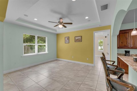 House in Cape Coral, Florida 3 bedrooms, 264.68 sq.m. № 1392662 - photo 9