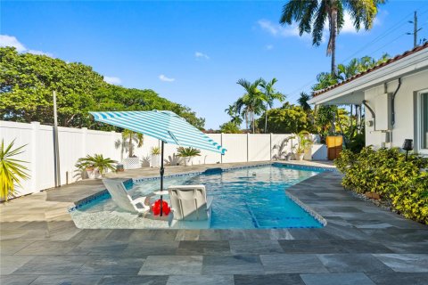 Villa ou maison à vendre à Fort Lauderdale, Floride: 3 chambres, 158.77 m2 № 2083659 - photo 11
