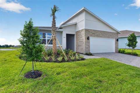 House in Parrish, Florida 3 bedrooms, 205.22 sq.m. № 2235757 - photo 2