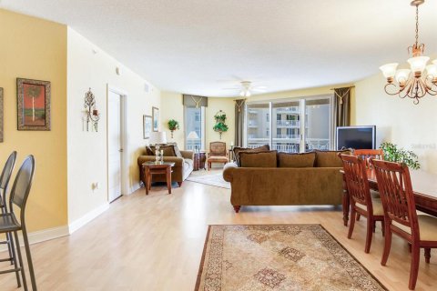 Снять в аренду кондоминиум в Клируотер, Флорида 4 комнаты, 170.94м2, № 2215733 - фото 7