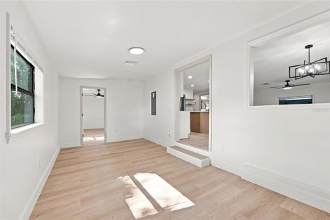Villa ou maison à vendre à Kissimmee, Floride: 3 chambres, 149.29 m2 № 2324788 - photo 7