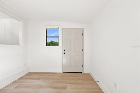 Villa ou maison à vendre à Kissimmee, Floride: 3 chambres, 149.29 m2 № 2324788 - photo 5