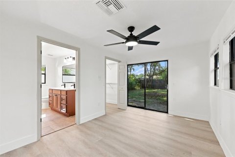 Villa ou maison à vendre à Kissimmee, Floride: 3 chambres, 149.29 m2 № 2324788 - photo 26