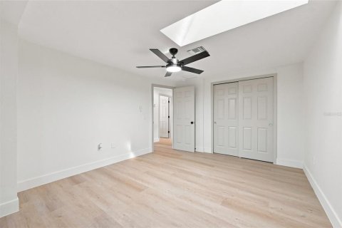 Villa ou maison à vendre à Kissimmee, Floride: 3 chambres, 149.29 m2 № 2324788 - photo 25