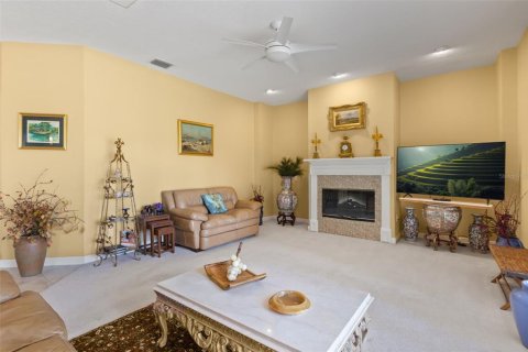 Casa en venta en Mount Dora, Florida, 3 dormitorios, 281.31 m2 № 2203757 - foto 6