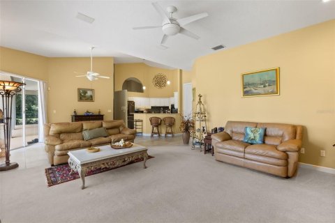Casa en venta en Mount Dora, Florida, 3 dormitorios, 281.31 m2 № 2203757 - foto 5