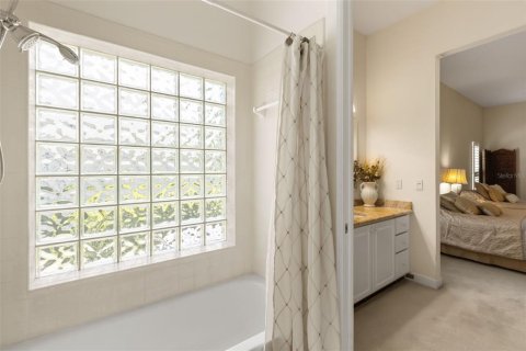 Casa en venta en Mount Dora, Florida, 3 dormitorios, 281.31 m2 № 2203757 - foto 23