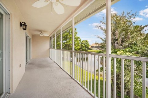 Condo in Bradenton, Florida, 2 bedrooms  № 1826329 - photo 17