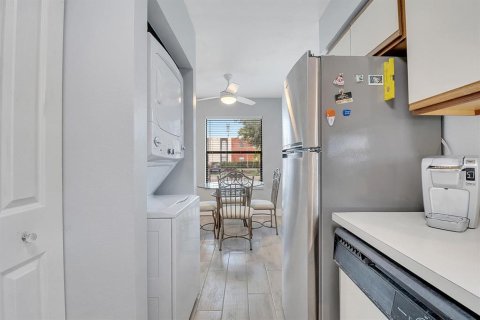 Купить кондоминиум в Киссимми, Флорида 5 комнат, 92.07м2, № 1917678 - фото 23