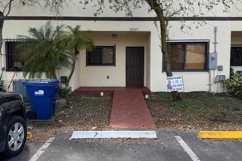Таунхаус в Хомстед, Флорида 4 спальни, 165.83м2 № 2044282