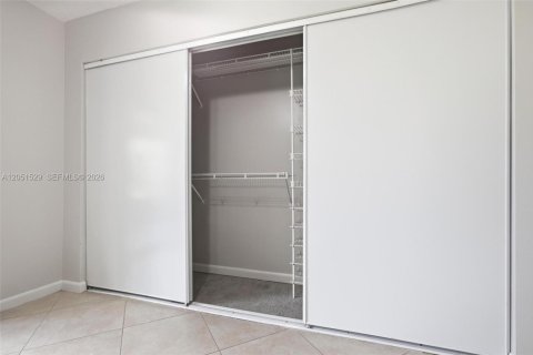 Condo in Deerfield Beach, Florida, 1 bedroom  № 2268711 - photo 19