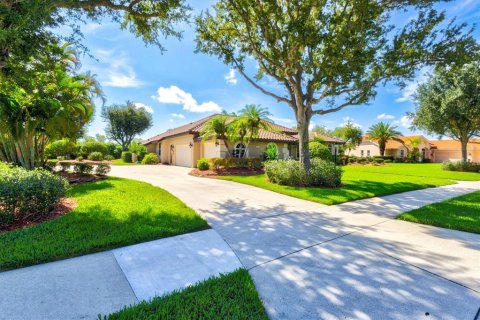 Casa en venta en Sarasota, Florida, 4 dormitorios, 284.19 m2 № 2209799 - foto 4
