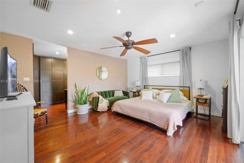 Снять в аренду виллу или дом в Пальметто-Бей, Флорида 5 спален, 212.75м2, № 1988971 - фото 27