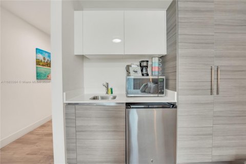 Copropriété à vendre à Hollywood, Floride: 1 chambre, 33.72 m2 № 1764808 - photo 30