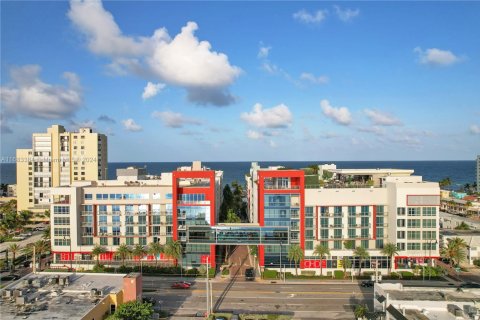 Copropriété à vendre à Hollywood, Floride: 1 chambre, 33.72 m2 № 1764808 - photo 1